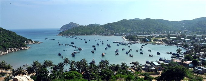 Vĩnh Hy Bay in Ninh Thuận. The central province has great potential for tourism thanks to its beautiful bays. (Photo: VNA/VNS)